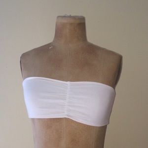 A CUTE BANDEU TOP