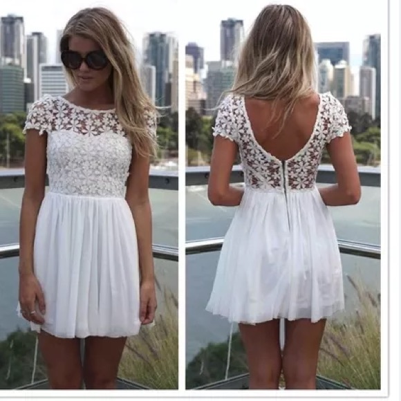 Dresses & Skirts - White dress