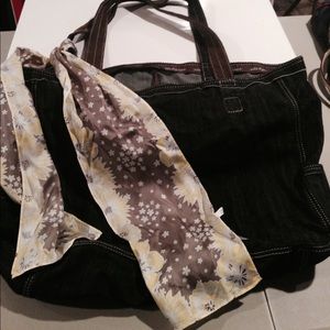 Thirty one denim tote with yellow accent scarf