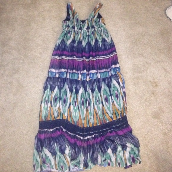 Maxi Dress - Picture 2 of 2