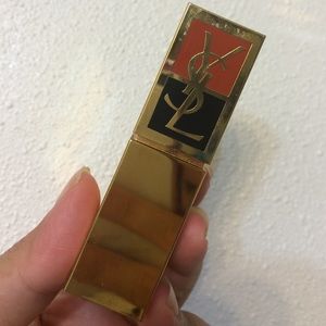 Yves saint Laurent Rouge pur Fard a levres