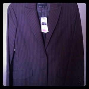 💥NEVER WORN: BCBG women's suit!