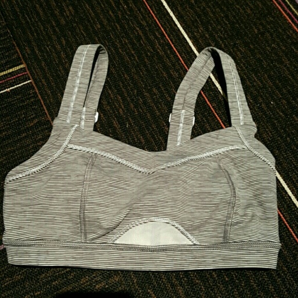 Lululemon Striped Adjustable Bra Size 4