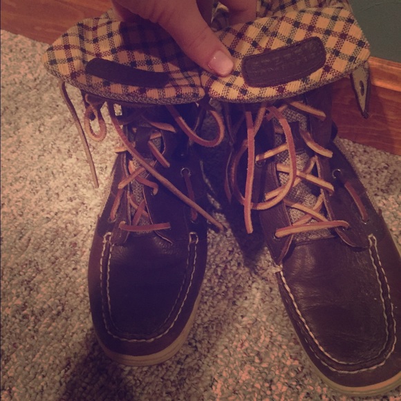 ONE DAY SALE Fall/Winter Sperry Boots