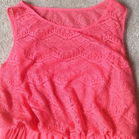 High low dress - Picture 3 of 4