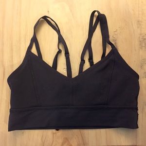 Black Lululemon Sports Bra - sz. 6