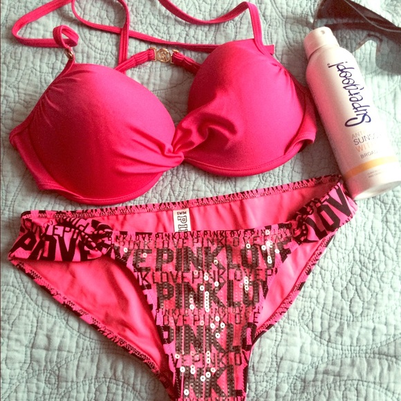 💕🎀👙VS TOP
