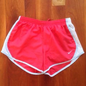 Nike Dri-Fit coral/white shorts