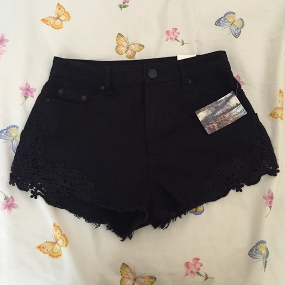 BDG high rise cheeky