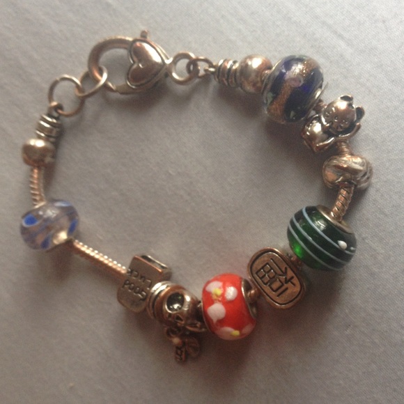 Bracelet w/ charms