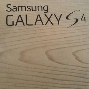 Galaxy S4 box and more