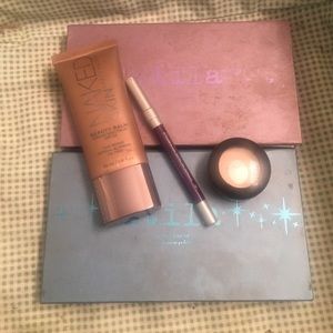 Stila in the know and in the moment eye palette