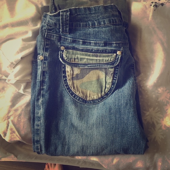 3/4 stretch jeans