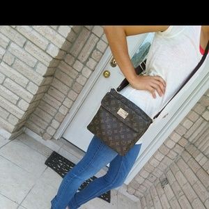 *Flash sale today only* Louisvuitton look alike