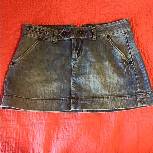 American Eagle Jean Skirt