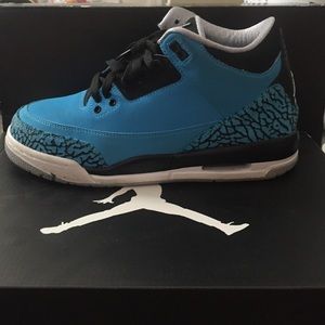 Jordan 3 powder blue