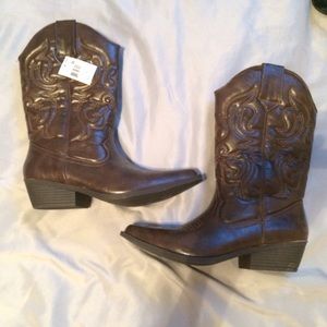 Brown Cowgirl Boots