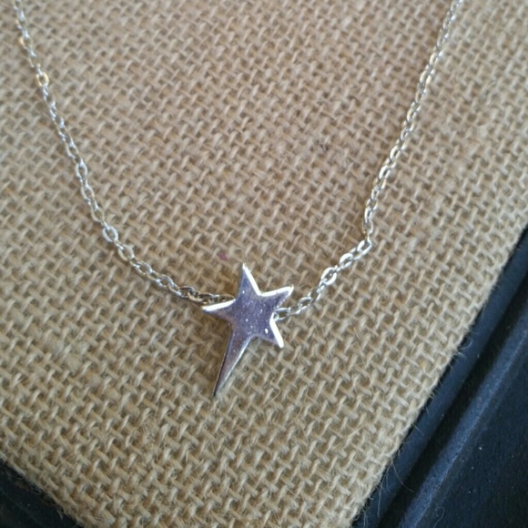 - SOLD - Silver Shooting Star Necklace - Picture 2 of 2