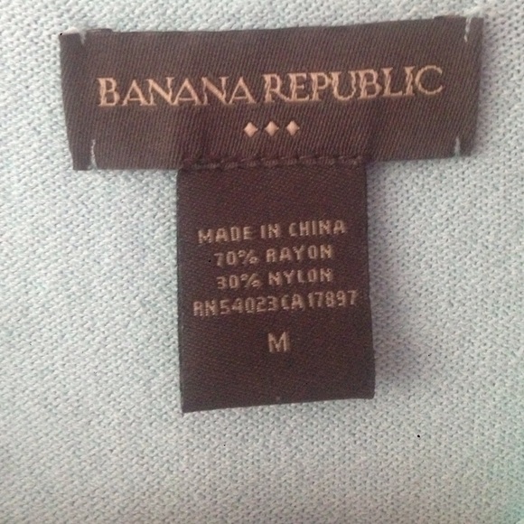 U Shape neck Banana Republic shirt