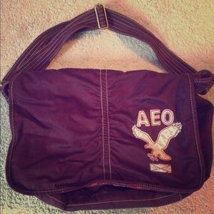 American Eagle Over the Shoulder Bag
