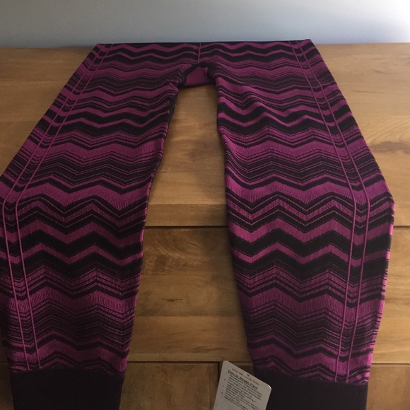 Lululemon Ebb to Street pants