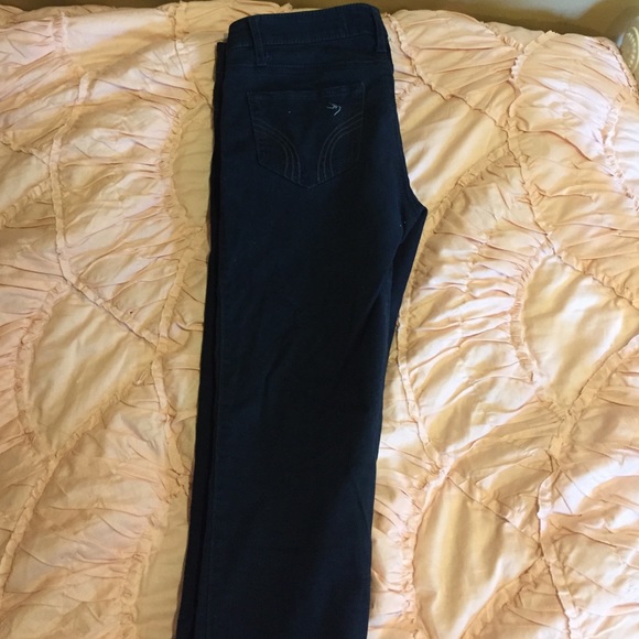 Black skinny jeans