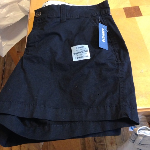 Shorts - Picture 2 of 2
