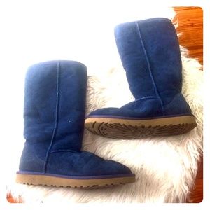 navy blue tall uggs