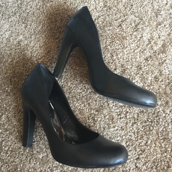 Jessica Simpson Pumps
