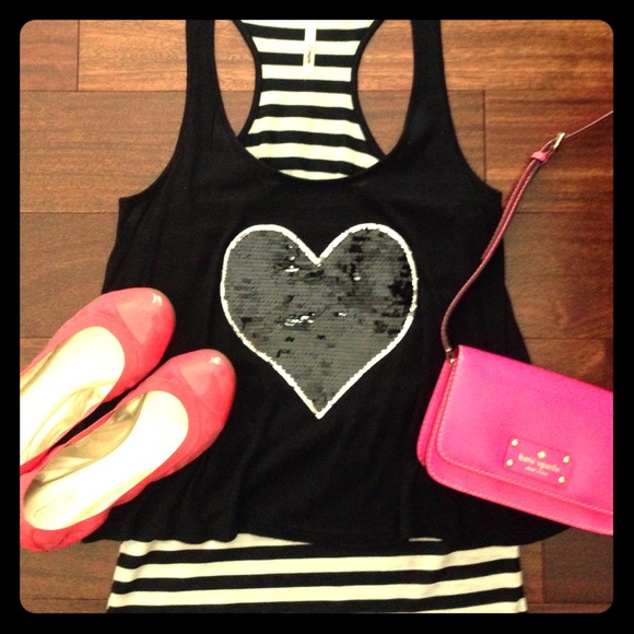 Umgee Black and White 2-Layer Tank + Sequins Heart