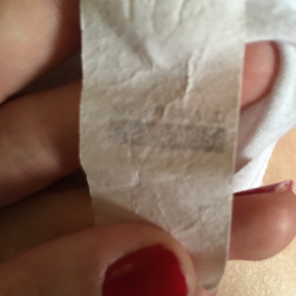 Vanity small white top - Picture 2 of 2