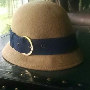 MUST GO!!! New York and Company Hat