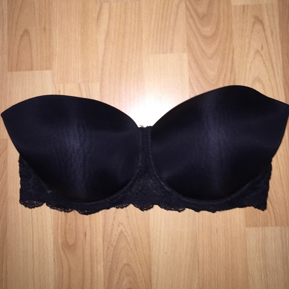 Strapless Calvin Klein Bra