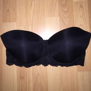 Strapless Calvin Klein Bra