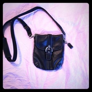 🚫REDUCED🚫 💯 Authentic Coach Cross-body
