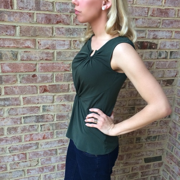 Laundry By Shelli Segal Army Green Top X-SMALL - Picture 2 of 4