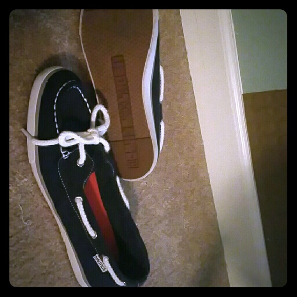 Nautica casual canvas