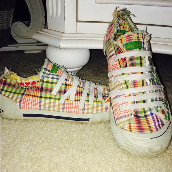 Rocket Dog Slip on Sneaker- size 8