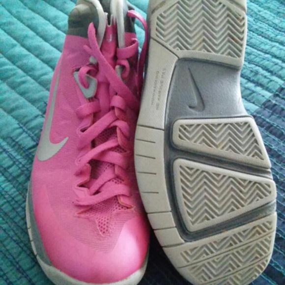 Pink hyperquickness Nike shoes. Price drop!!