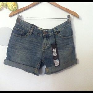 Mid rise shorts