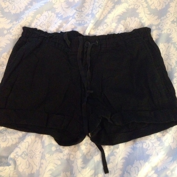Casual black shorts