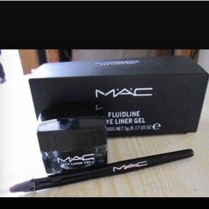Mac black fluid line eyeliner gel & burch