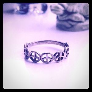 Sterling Silver Peace Ring size 10/11