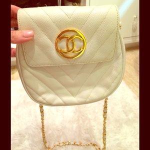 Authentic Chanel Vintage Beige Leather V stitch