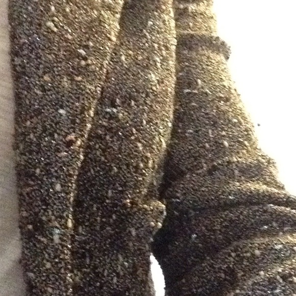 2 Button Tweed Jacket - Picture 2 of 4