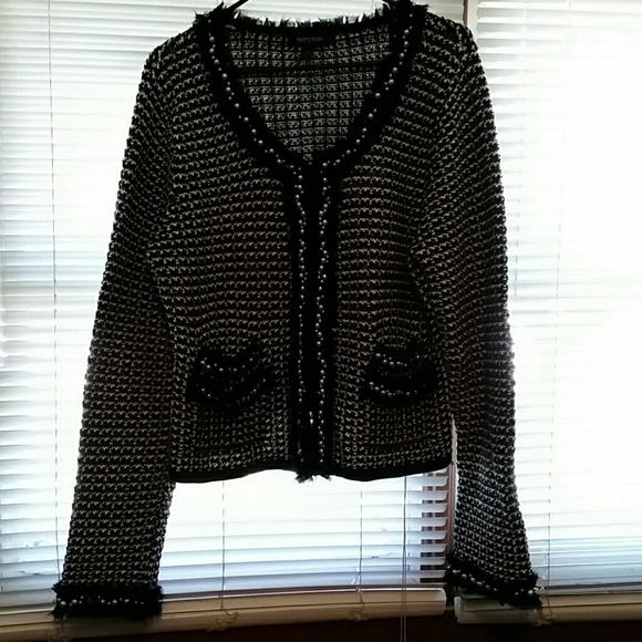White House Black Market Houndstooth cardigan