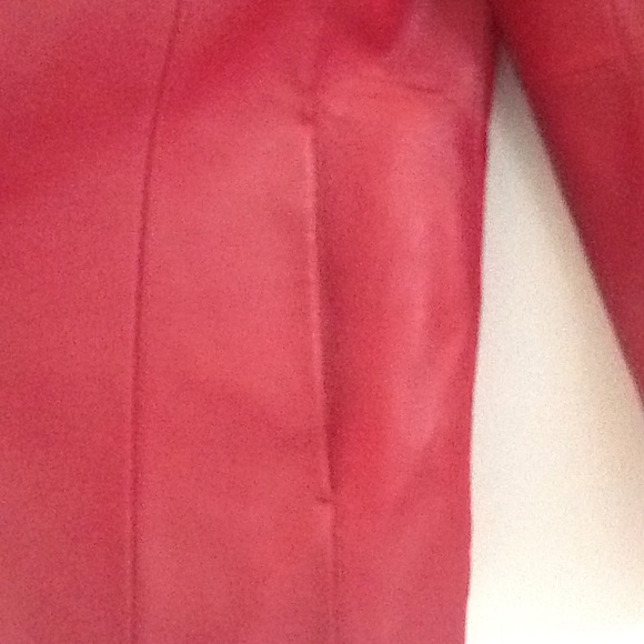 Jacket - Picture 2 of 4