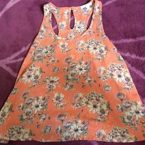 Cute top I never wore because it never fit me