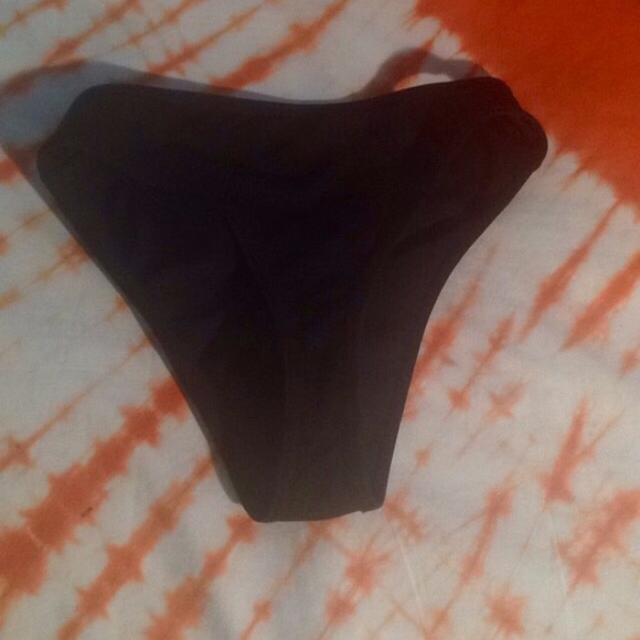 NWOT Nasty Gal Black Cheeky Lace-back Bikini - Picture 3 of 4