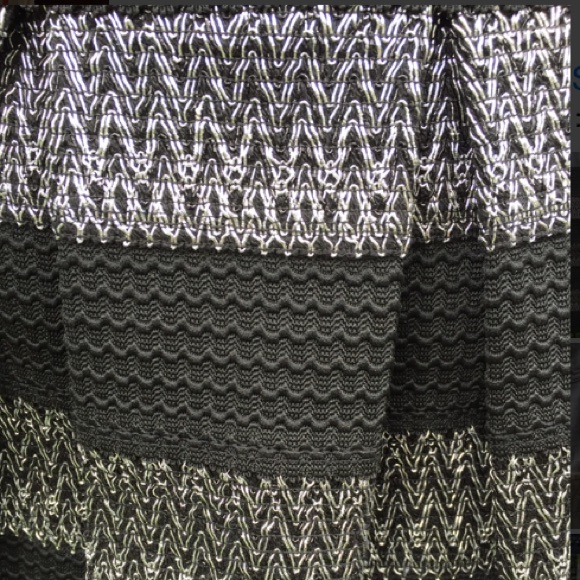 SOLD👗🎈Anthropologie Ginger G Black and Silver - Picture 3 of 4